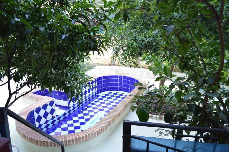 Hotel Ridal Vlorë Екстериор снимка